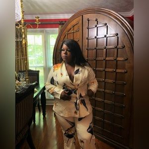 Floral wide-leg pantsuit